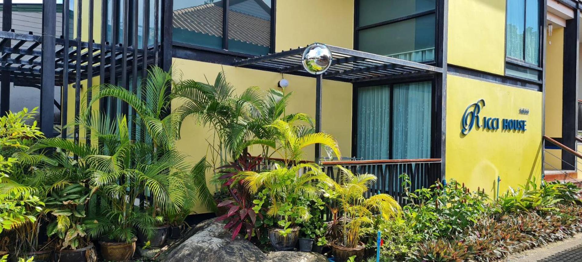 Ricci House Resort Koh Lipe Buitenkant foto